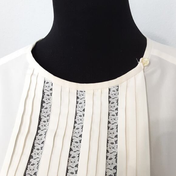 Vintage 80s Sheer Lace Button Up Shirt Tuxedo Pleated Cream Short Sleeve Retro - Picture 2 of 10
